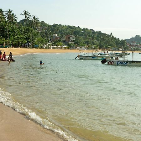 Hotel Dhammika Unawatuna Ngoại thất bức ảnh