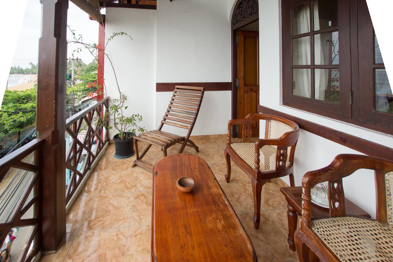 Hotel Dhammika Unawatuna Ngoại thất bức ảnh